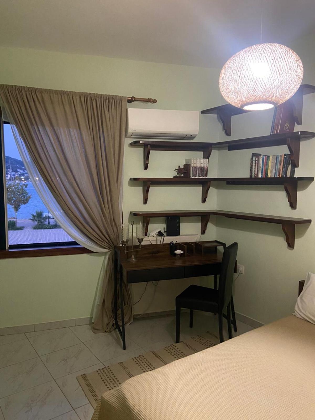 Liberty Porosview Apartement Galatás Extérieur photo
